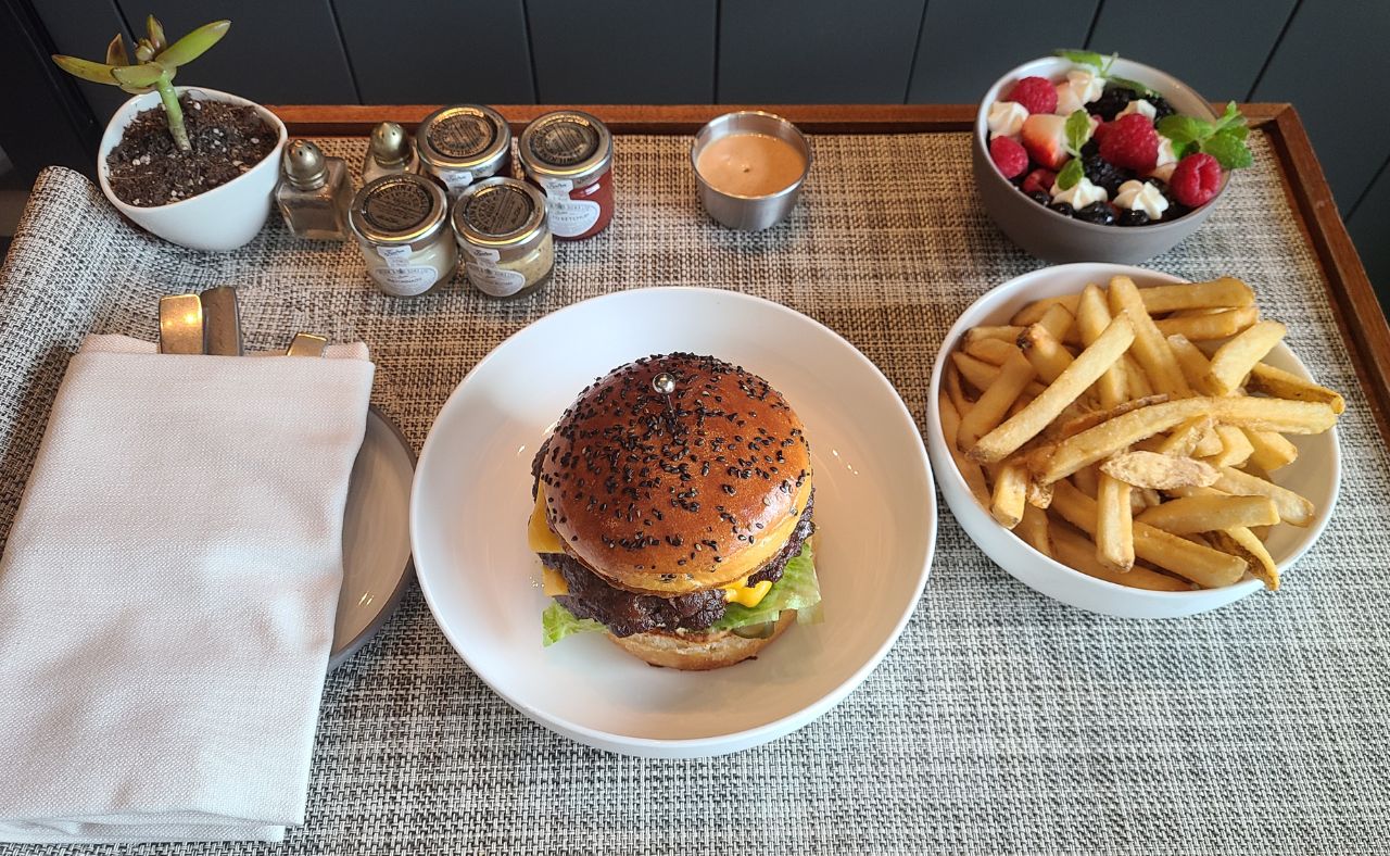 Four Seasons Napa Valley Cheeseburger served during room service.