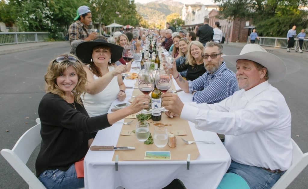 Calistoga's 1,000-Foot Harvest Table dinner.