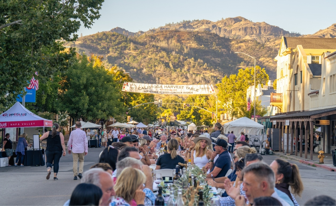 Guests at Calistoga Harvest Table.