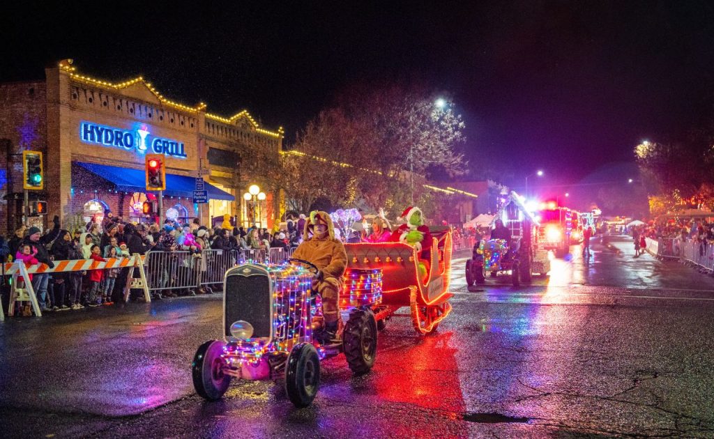 Calistoga Lighted Tractor Parade 2.